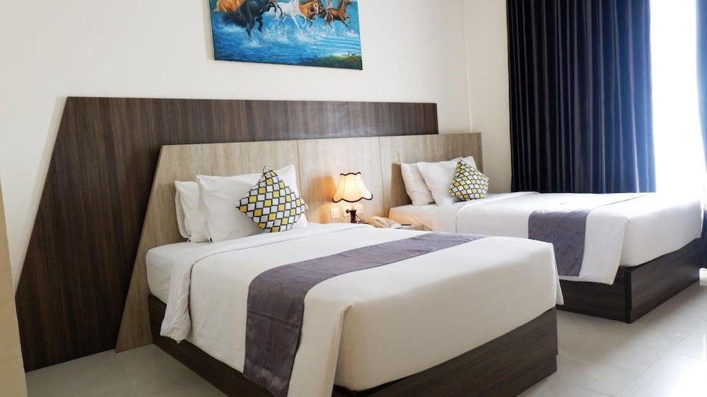 Vega Prime Hotel & Convention Sorong Exterior photo