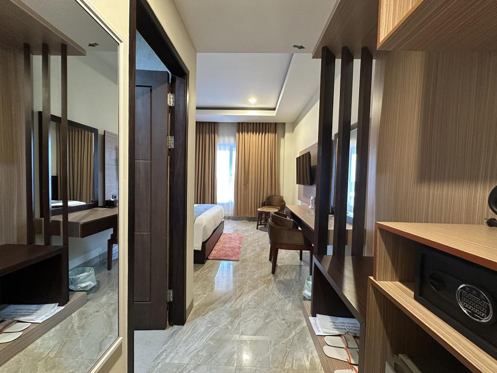 Vega Prime Hotel & Convention Sorong Exterior photo
