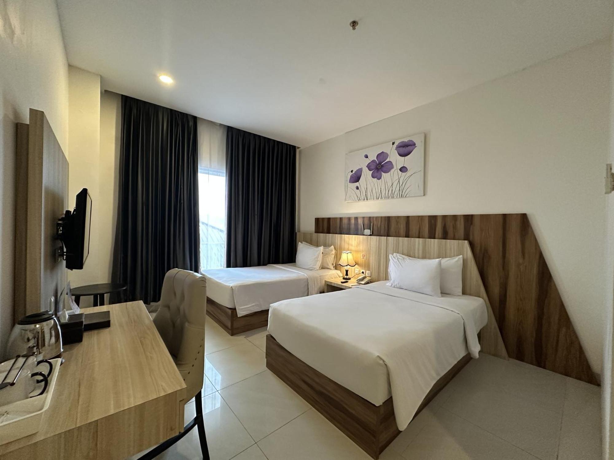 Vega Prime Hotel & Convention Sorong Room photo